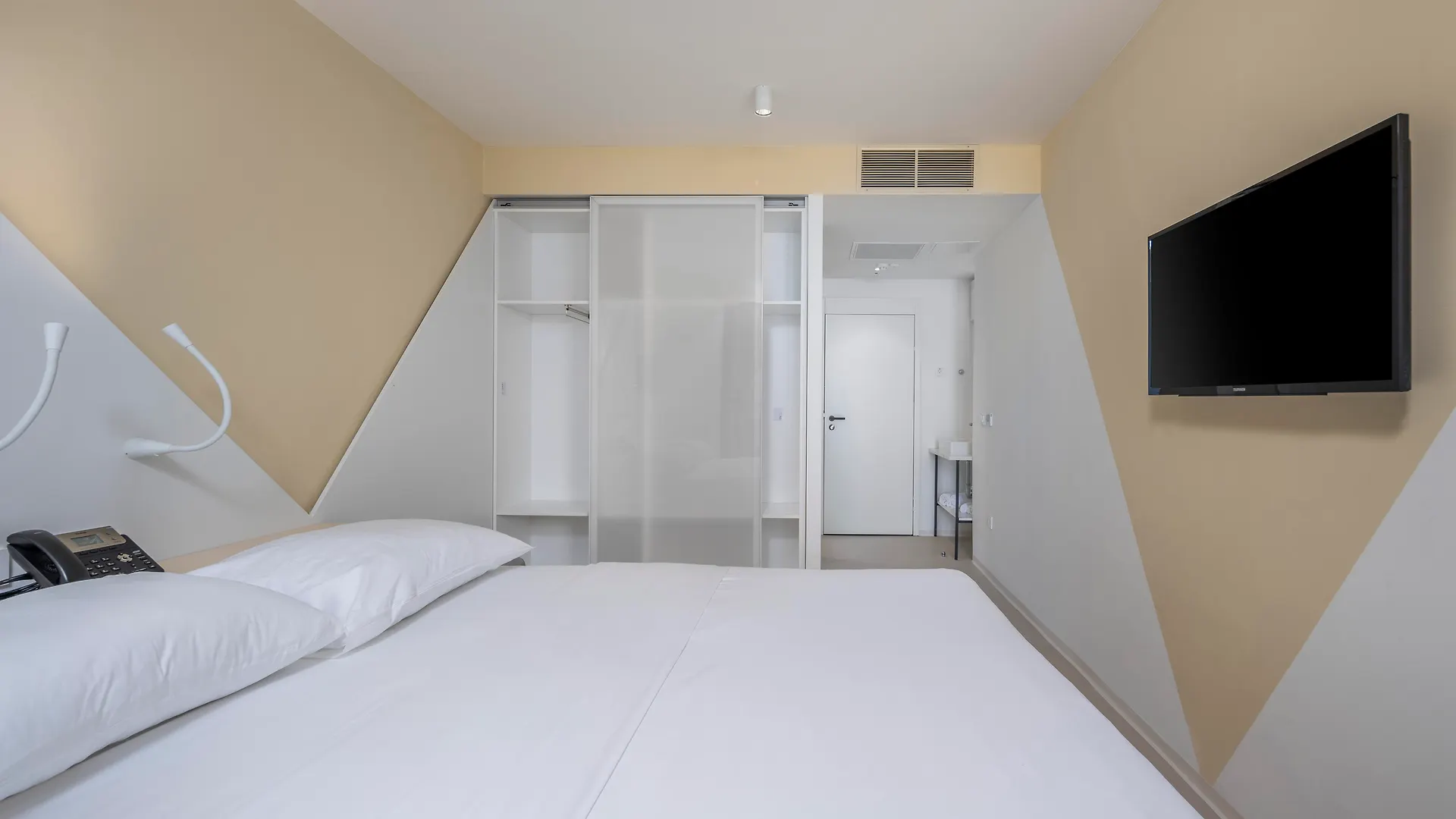 ****  Aminess Vival Lisanj Family Hotel ノヴィ・ヴィノドロスキー クロアチア